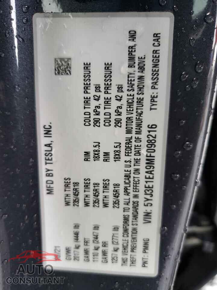 TESLA MODEL 3 2021 - 5YJ3E1EA9MF098216