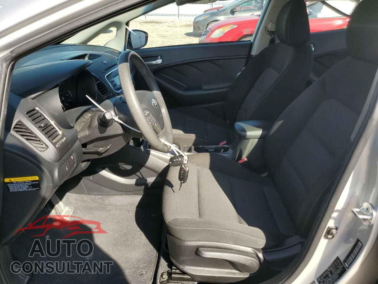 KIA FORTE 2017 - 3KPFK4A77HE037489