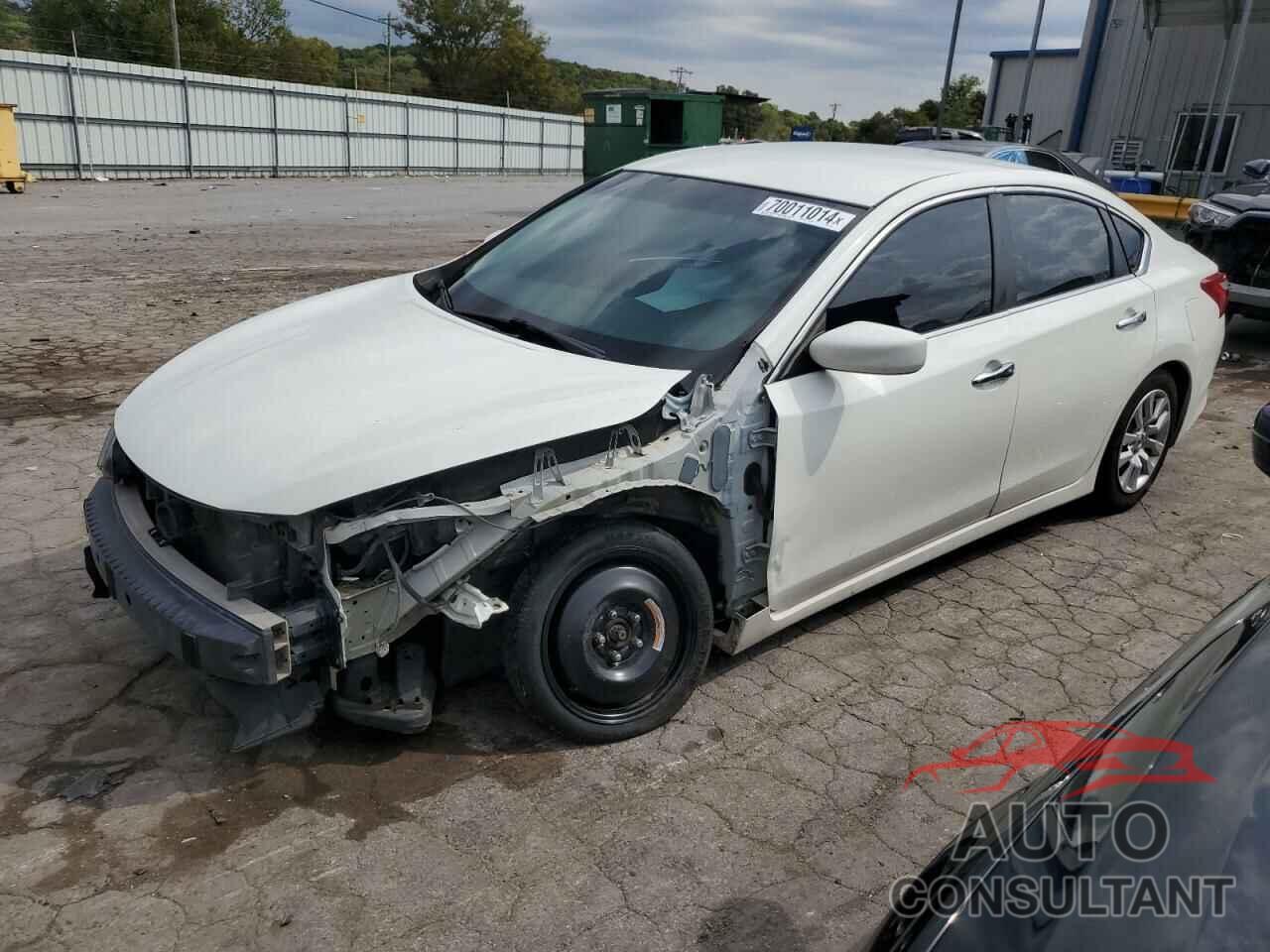 NISSAN ALTIMA 2017 - 1N4AL3AP8HN333267