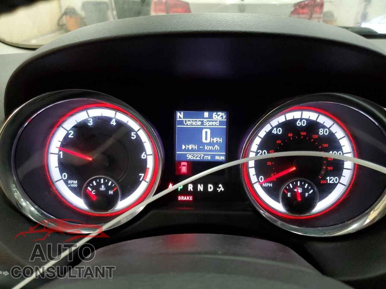 DODGE CARAVAN 2011 - 2D4RN5DG7BR710196