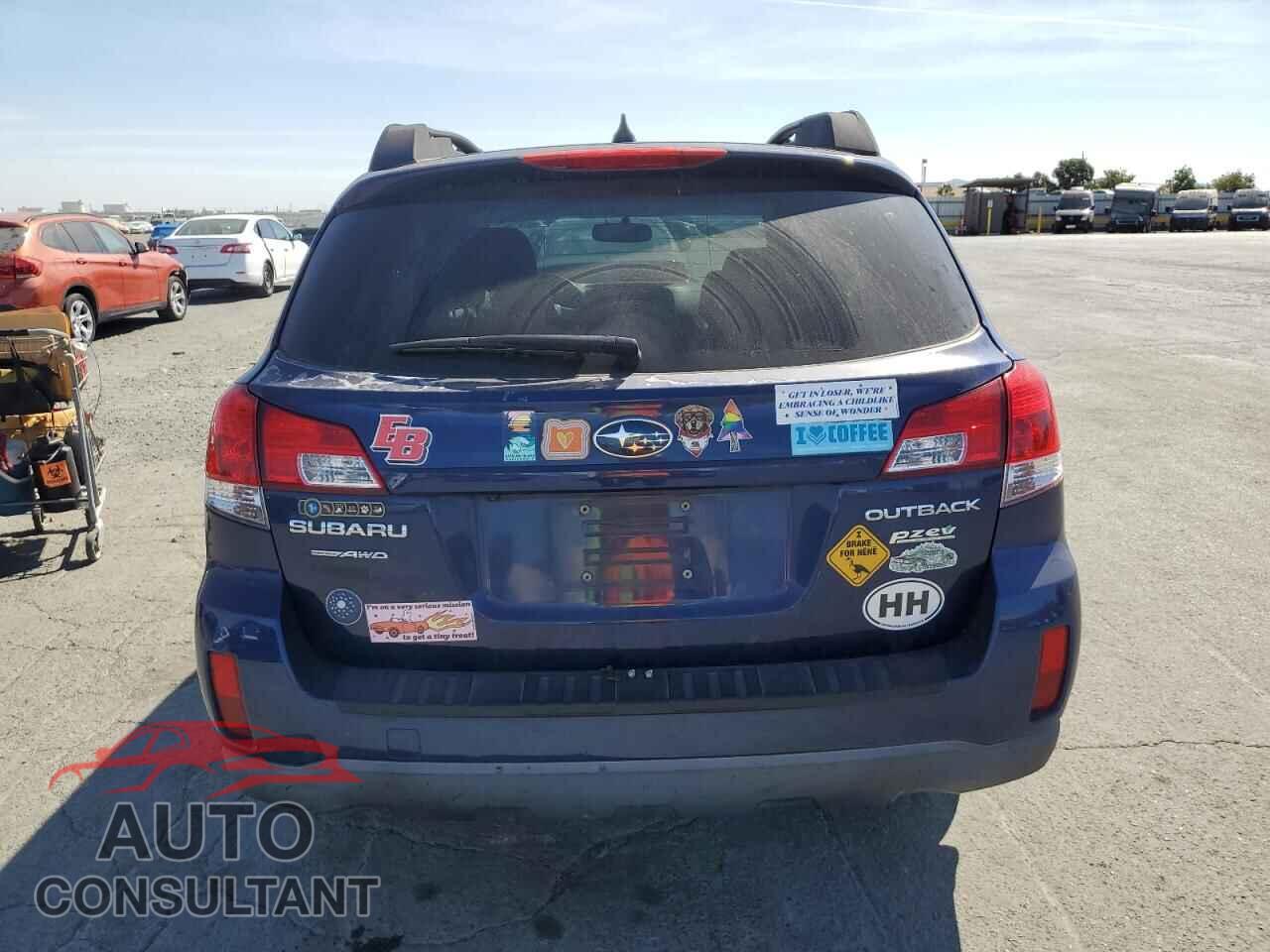 SUBARU OUTBACK 2011 - 4S4BRBKC7B3437833