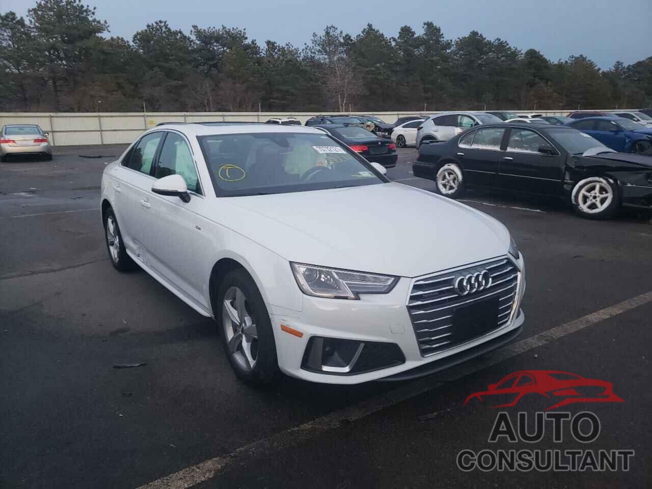 AUDI A4 2019 - WAUDNAF49KN016560