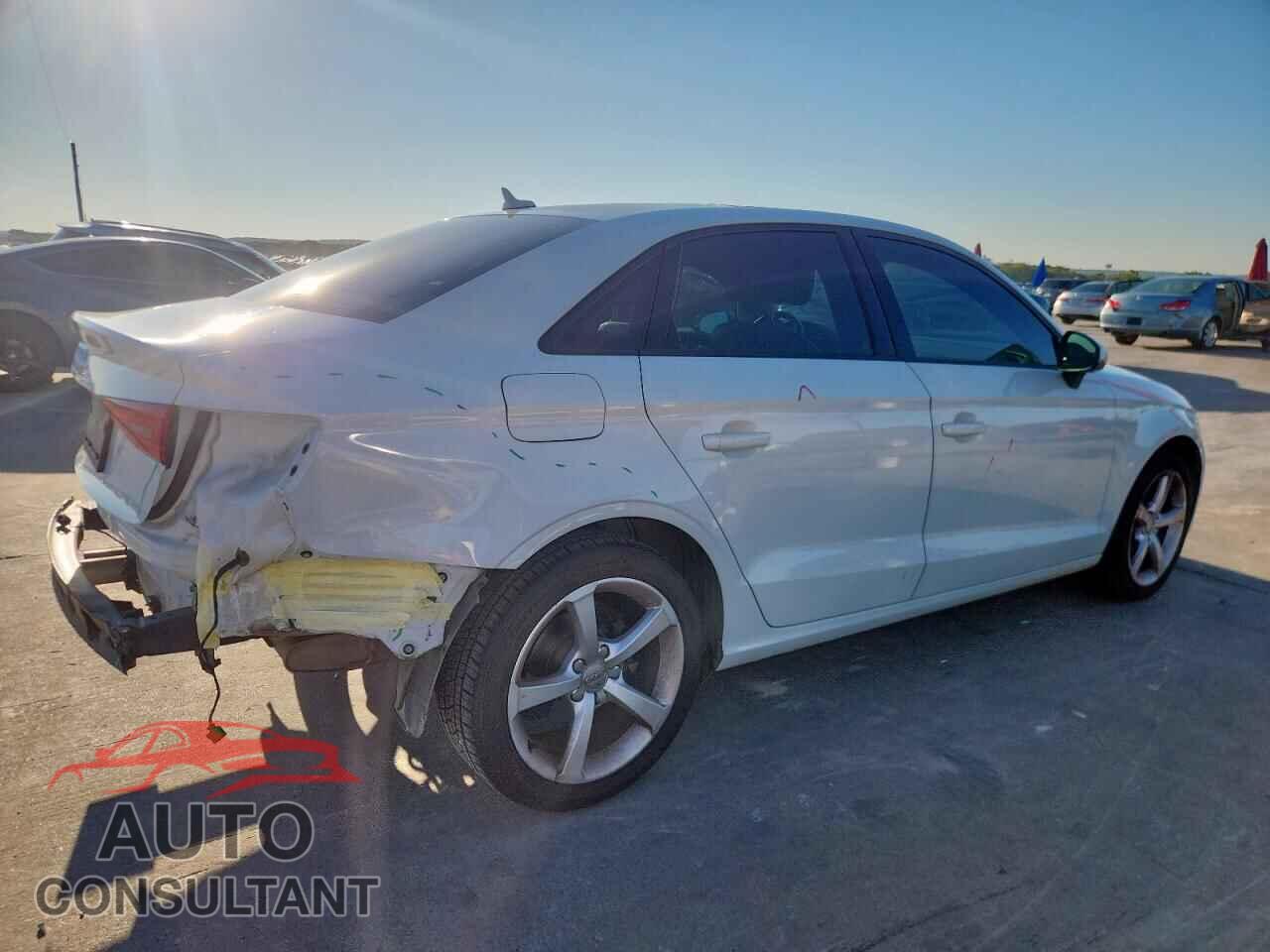 AUDI A3 2016 - WAUA7GFF5G1032559