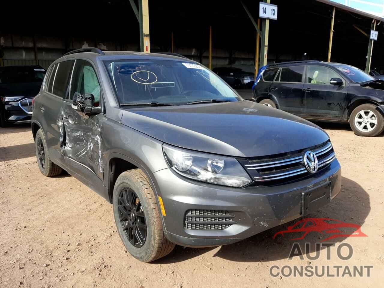 VOLKSWAGEN TIGUAN 2017 - WVGAV7AXXHK030371