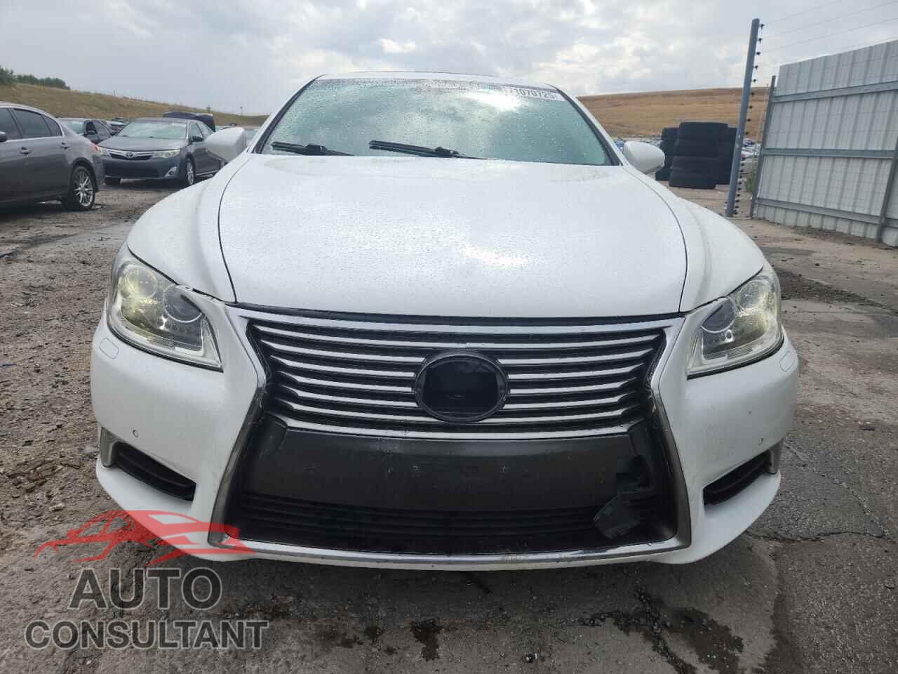 LEXUS LS460 2015 - JTHCL5EF4F5025217