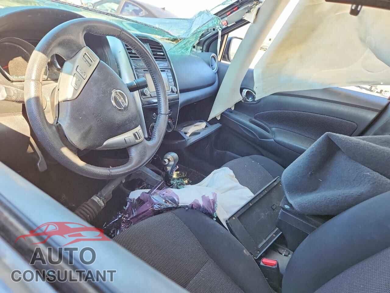 NISSAN VERSA 2017 - 3N1CN7AP0HL819904