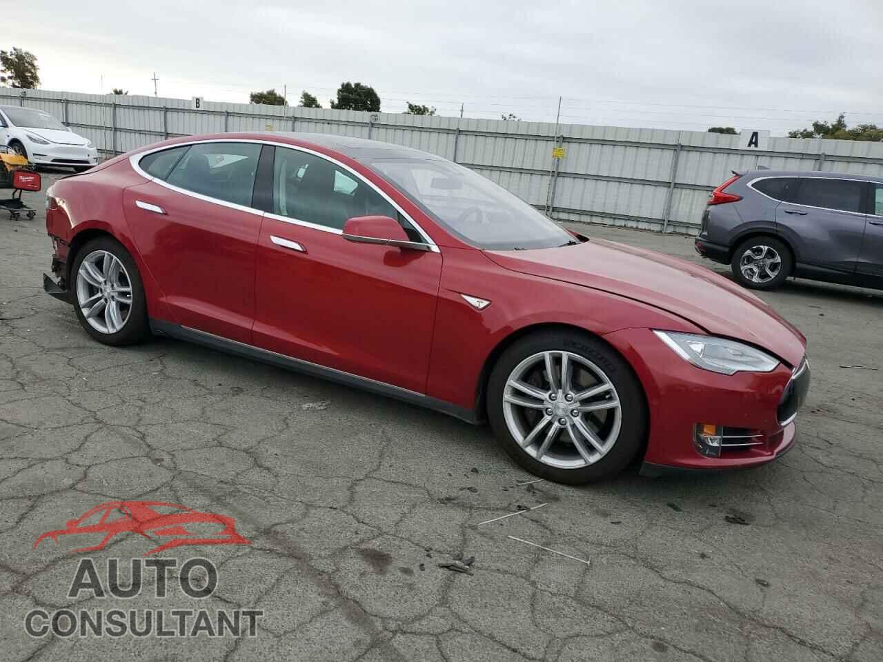 TESLA MODEL S 2015 - 5YJSA1V27FF098749