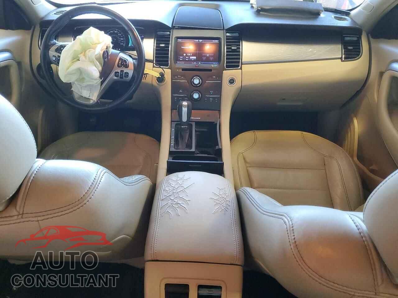 FORD TAURUS 2013 - 1FAHP2E83DG172082