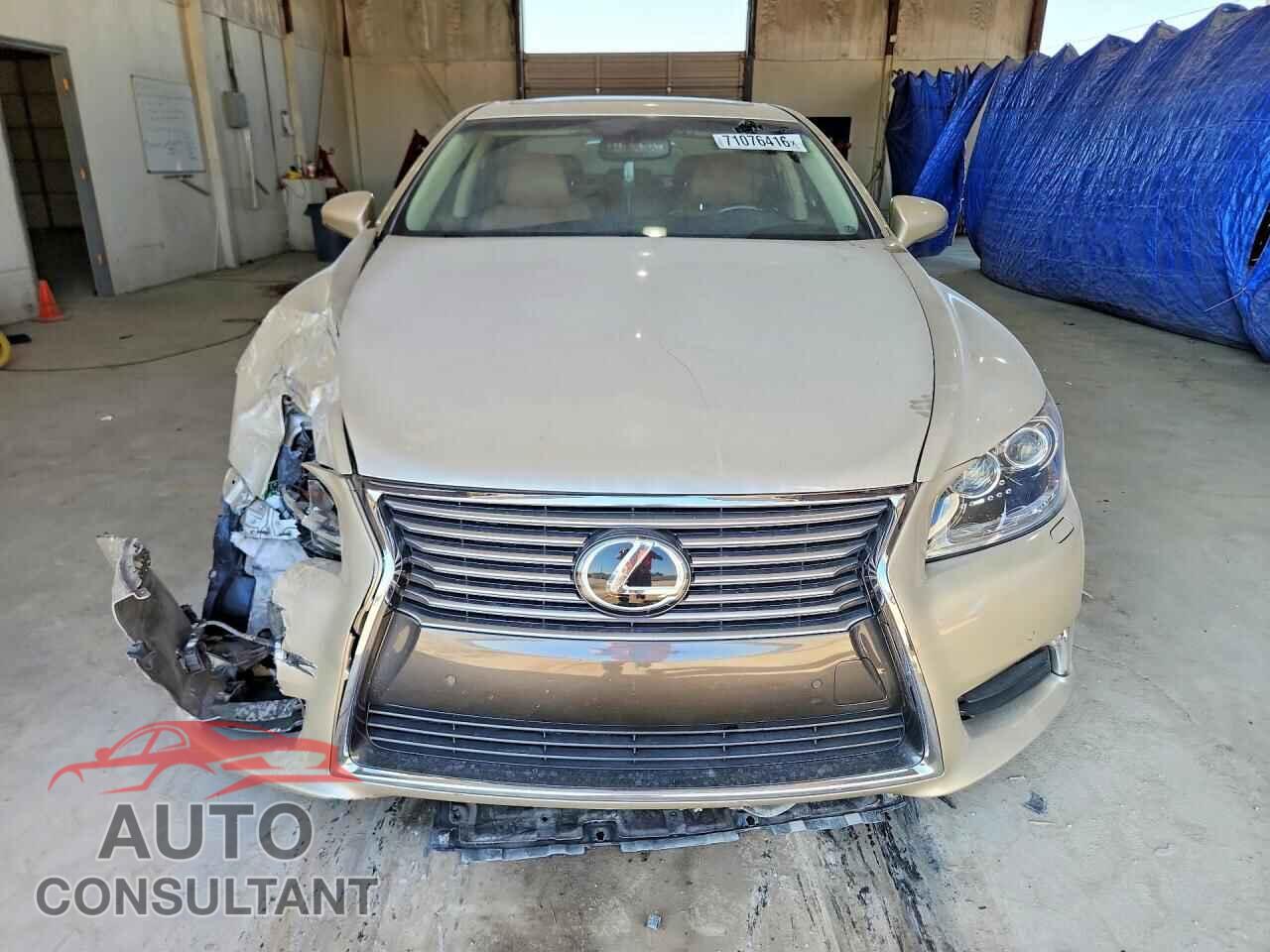 LEXUS LS460 2013 - JTHCL5EF4D5015557