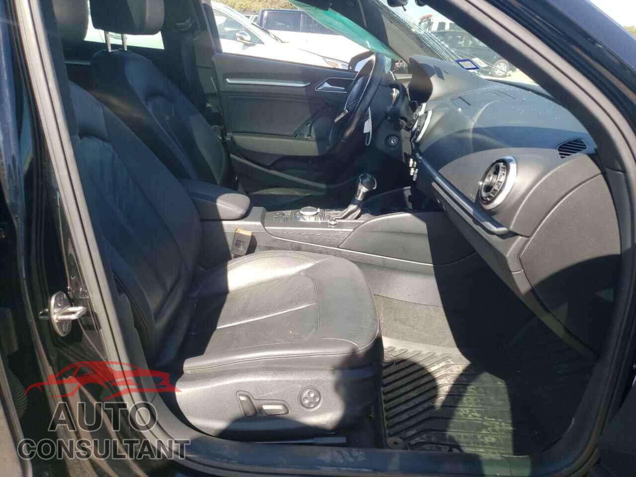 AUDI A3 2015 - WAUACGFF4F1070665