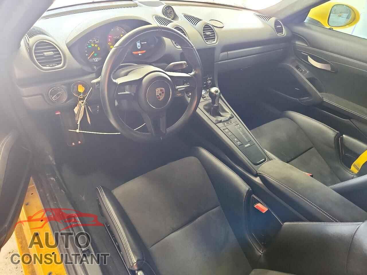 PORSCHE CAYMAN 2021 - WP0AC2A8XMS289300