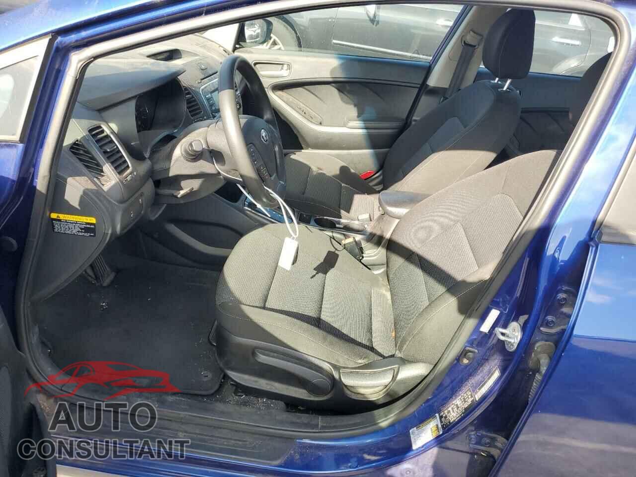 KIA FORTE 2017 - 3KPFK4A79HE040796