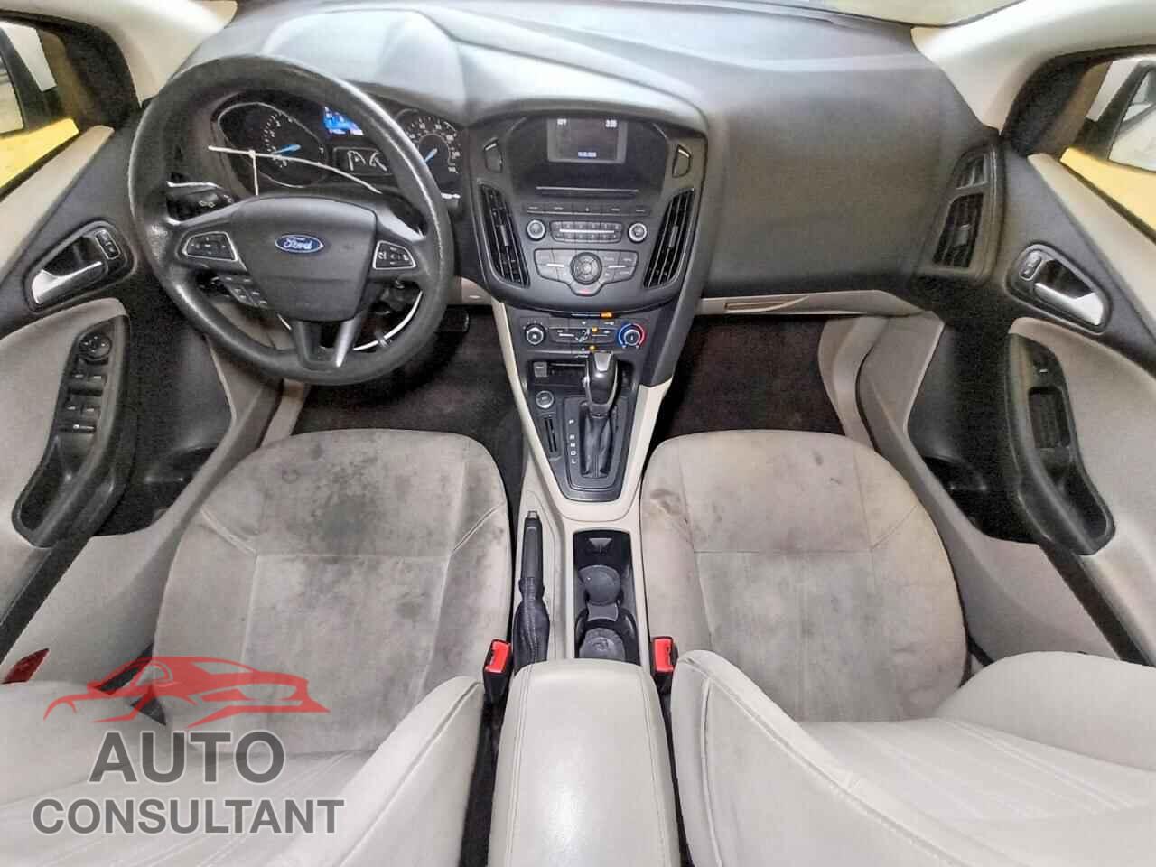 FORD FOCUS 2016 - 1FADP3F25GL238996