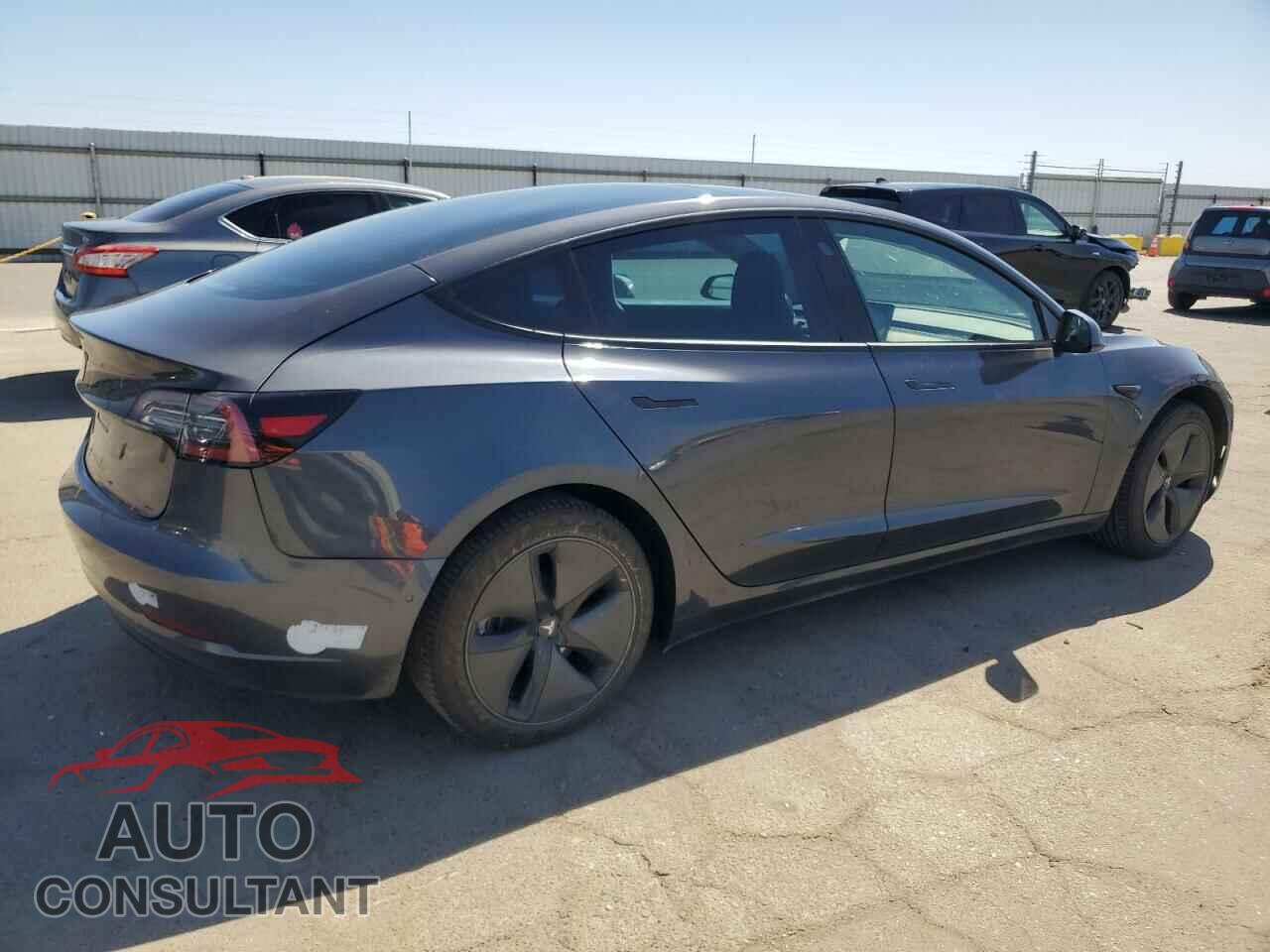 TESLA MODEL 3 2018 - 5YJ3E1EA4JF077656