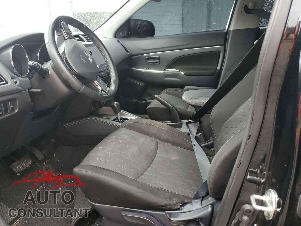 MITSUBISHI OUTLANDER 2020 - JA4AR3AU3LU019727