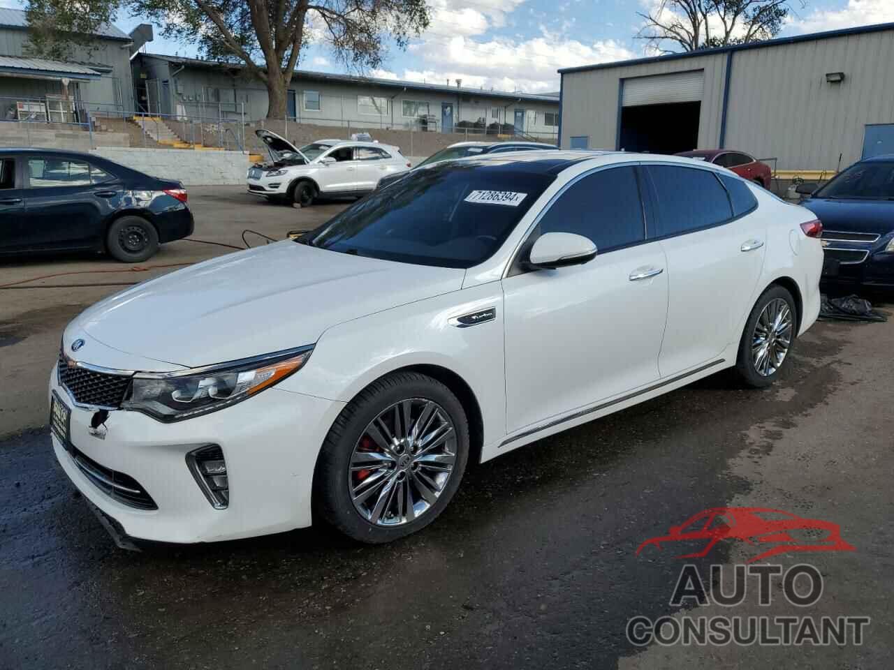 KIA OPTIMA 2018 - 5XXGV4L21JG214158
