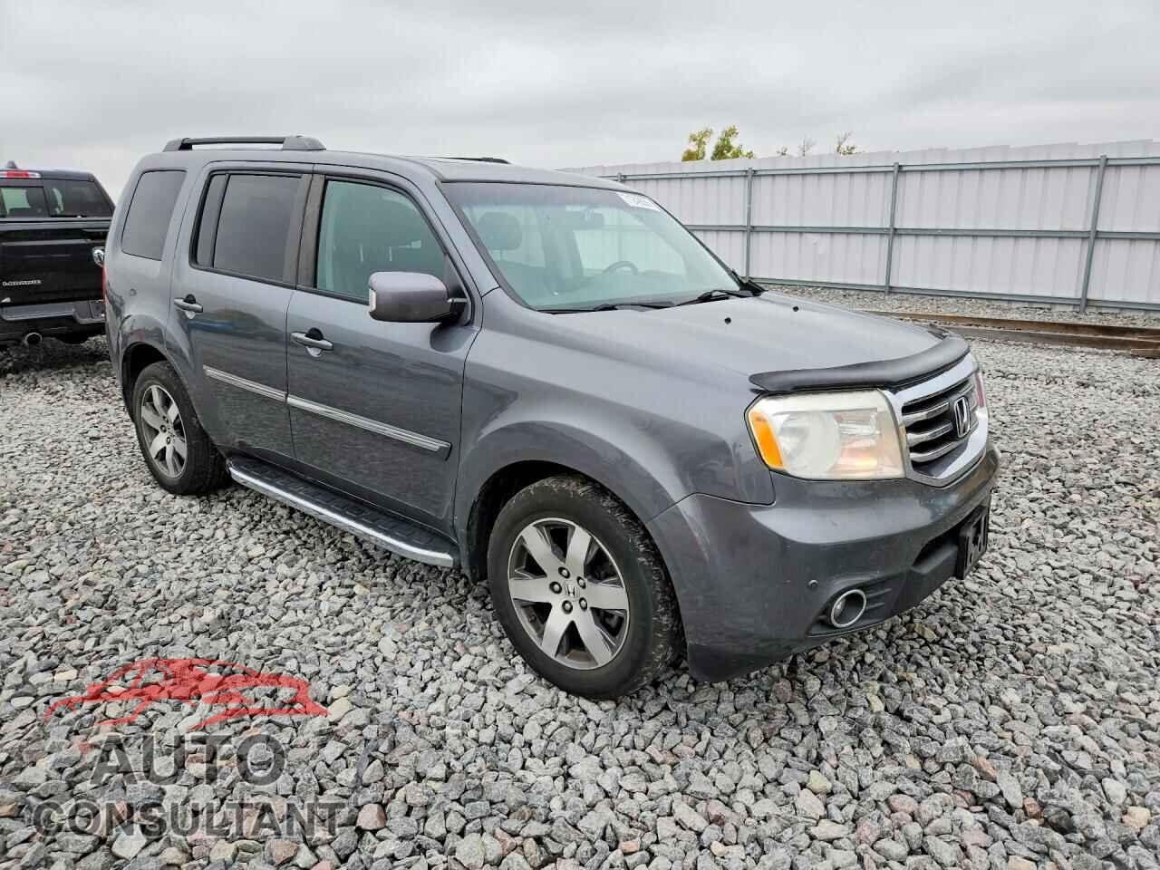 HONDA PILOT 2013 - 5FNYF4H93DB044223