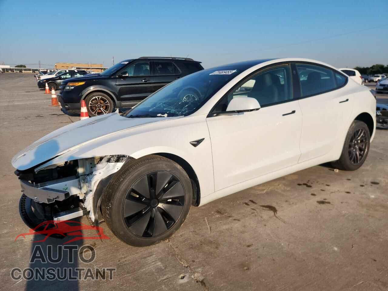 TESLA MODEL 3 2024 - 5YJ3E1EA3RF730280