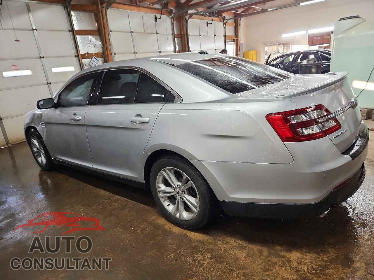 FORD TAURUS 2017 - 1FAHP2E8XHG112614