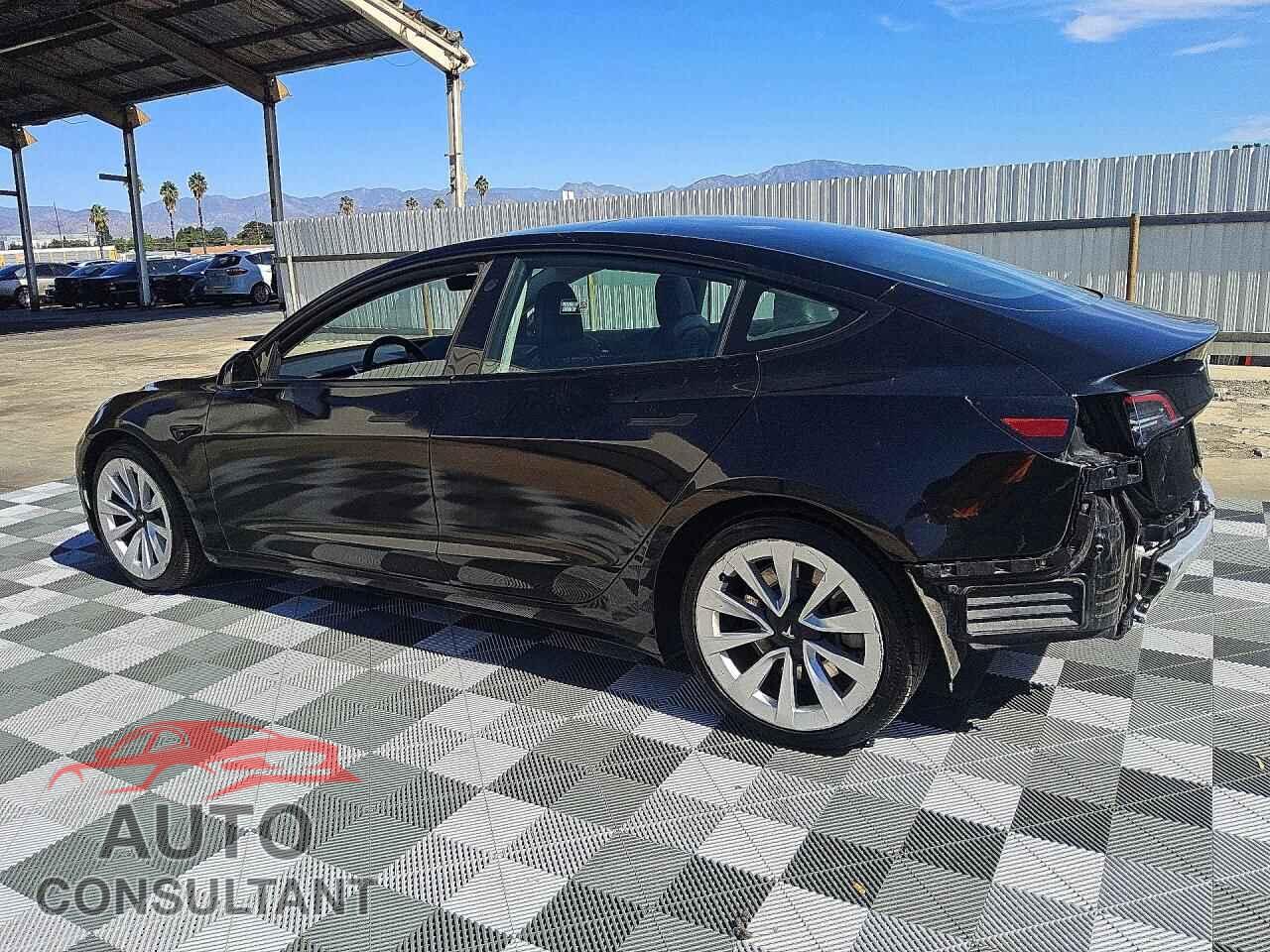 TESLA MODEL 3 2022 - 5YJ3E1EA9NF185339