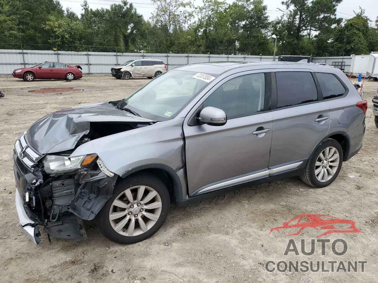 MITSUBISHI OUTLANDER 2018 - JA4AD3A33JJ000292