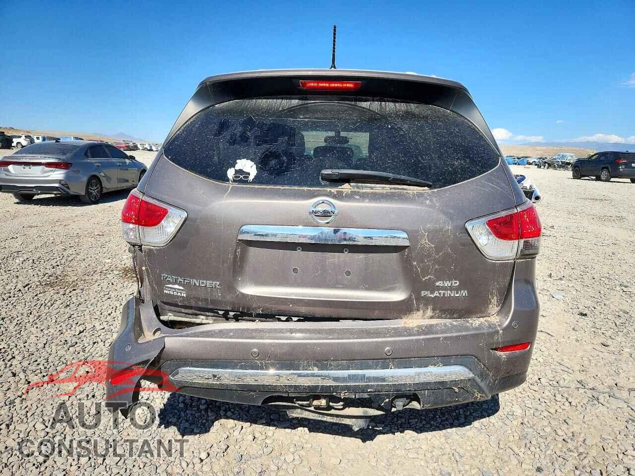 NISSAN PATHFINDER 2013 - 5N1AR2MMXDC673428