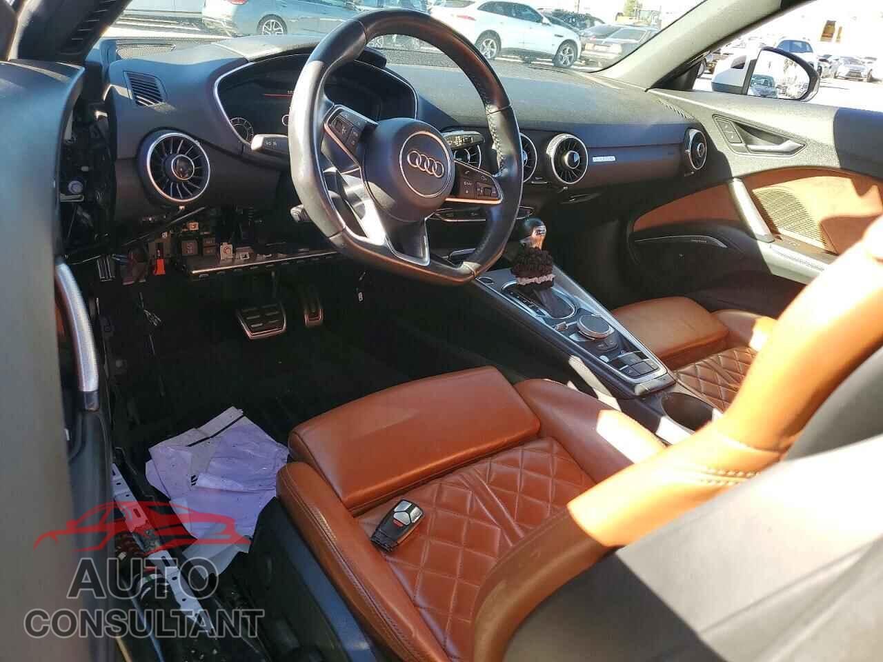 AUDI TT 2018 - TRUT5CFV1J1007060