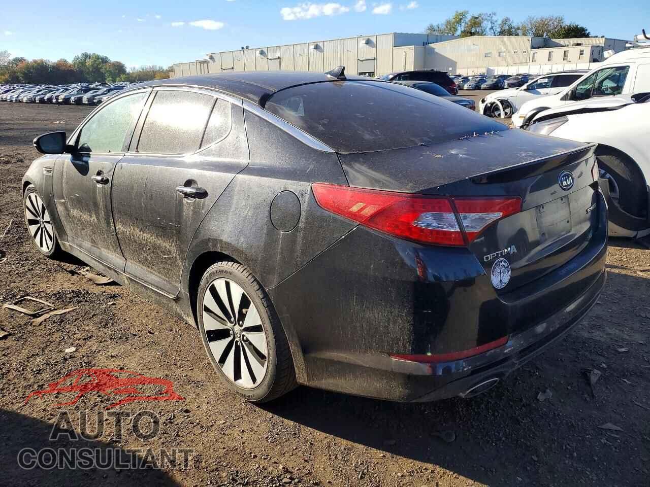 KIA OPTIMA 2011 - KNAGR4A67B5114790