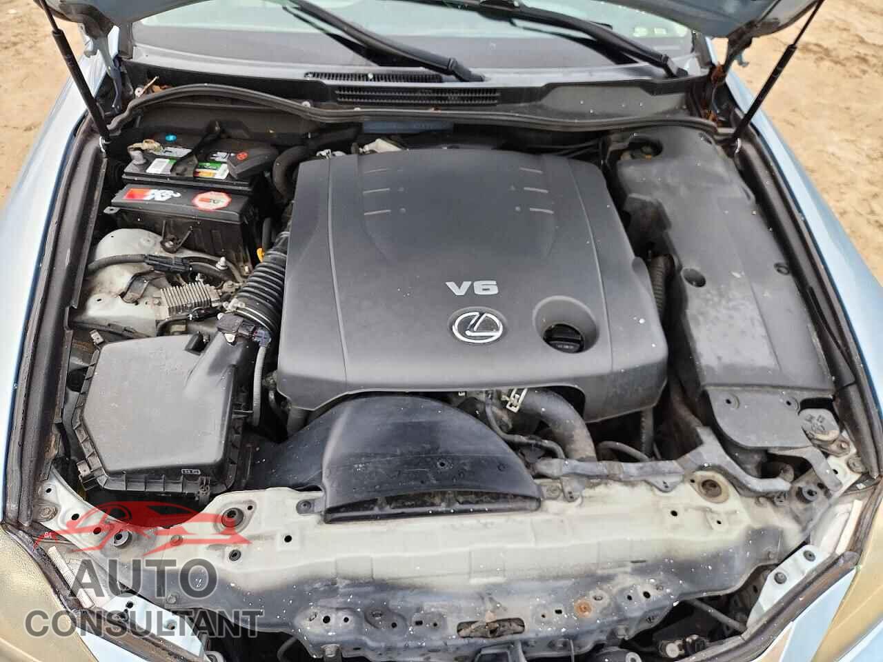 LEXUS IS 2012 - JTHCF5C2XC5053204