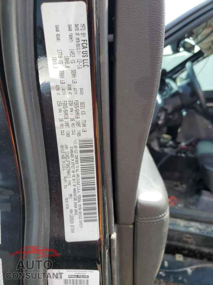 DODGE DURANGO 2017 - 1C4SDJFT6HC740411