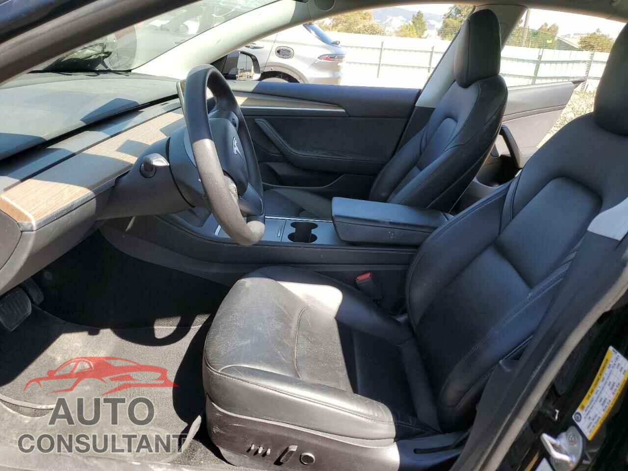 TESLA MODEL 3 2022 - 5YJ3E1EAXNF288530