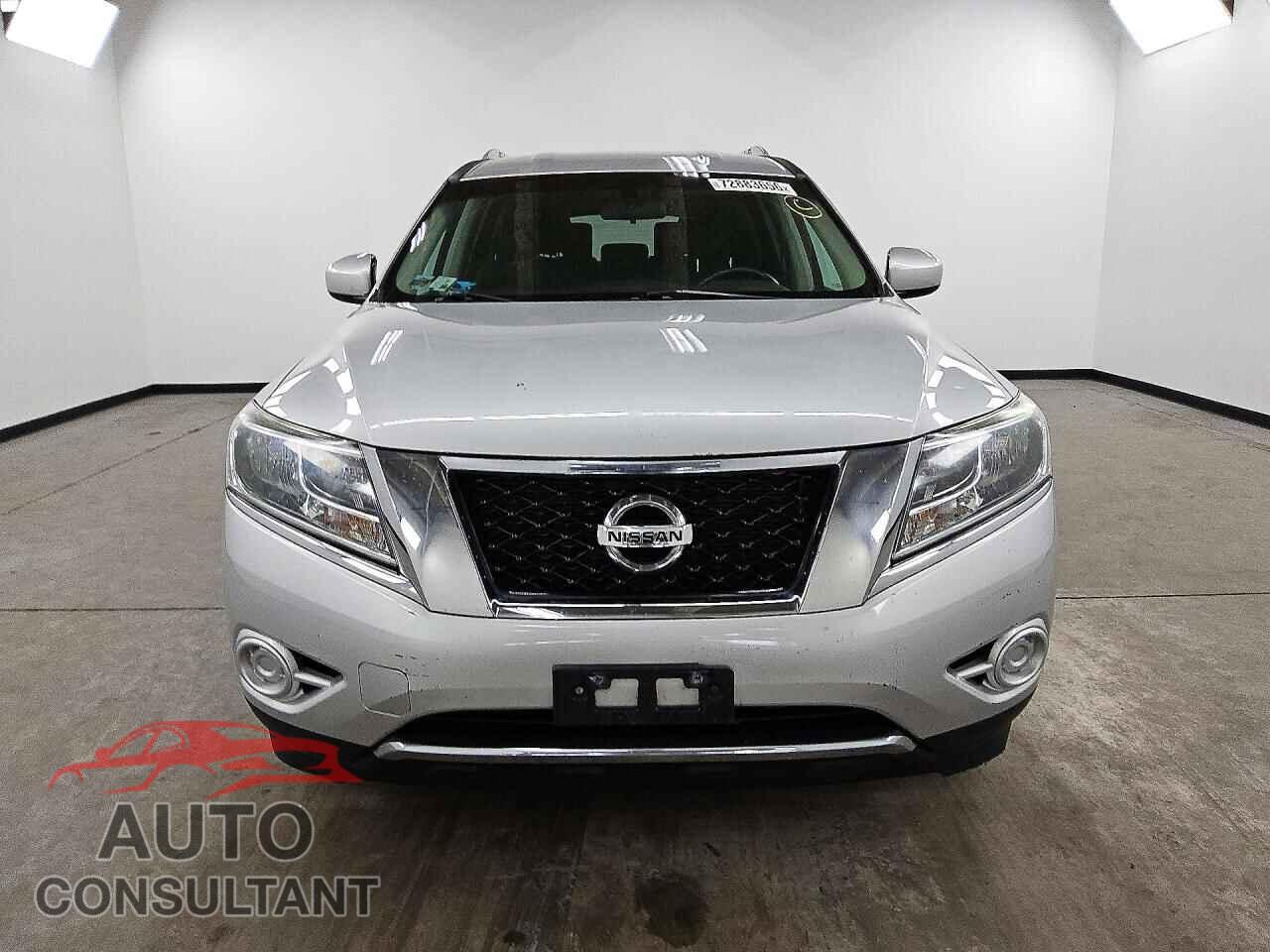 NISSAN PATHFINDER 2013 - 5N1AR2MM2DC601123