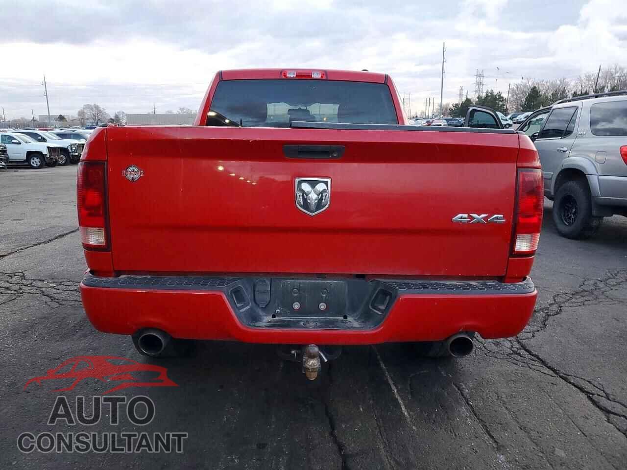DODGE RAM 1500 2012 - 1C6RD7FT7CS325900