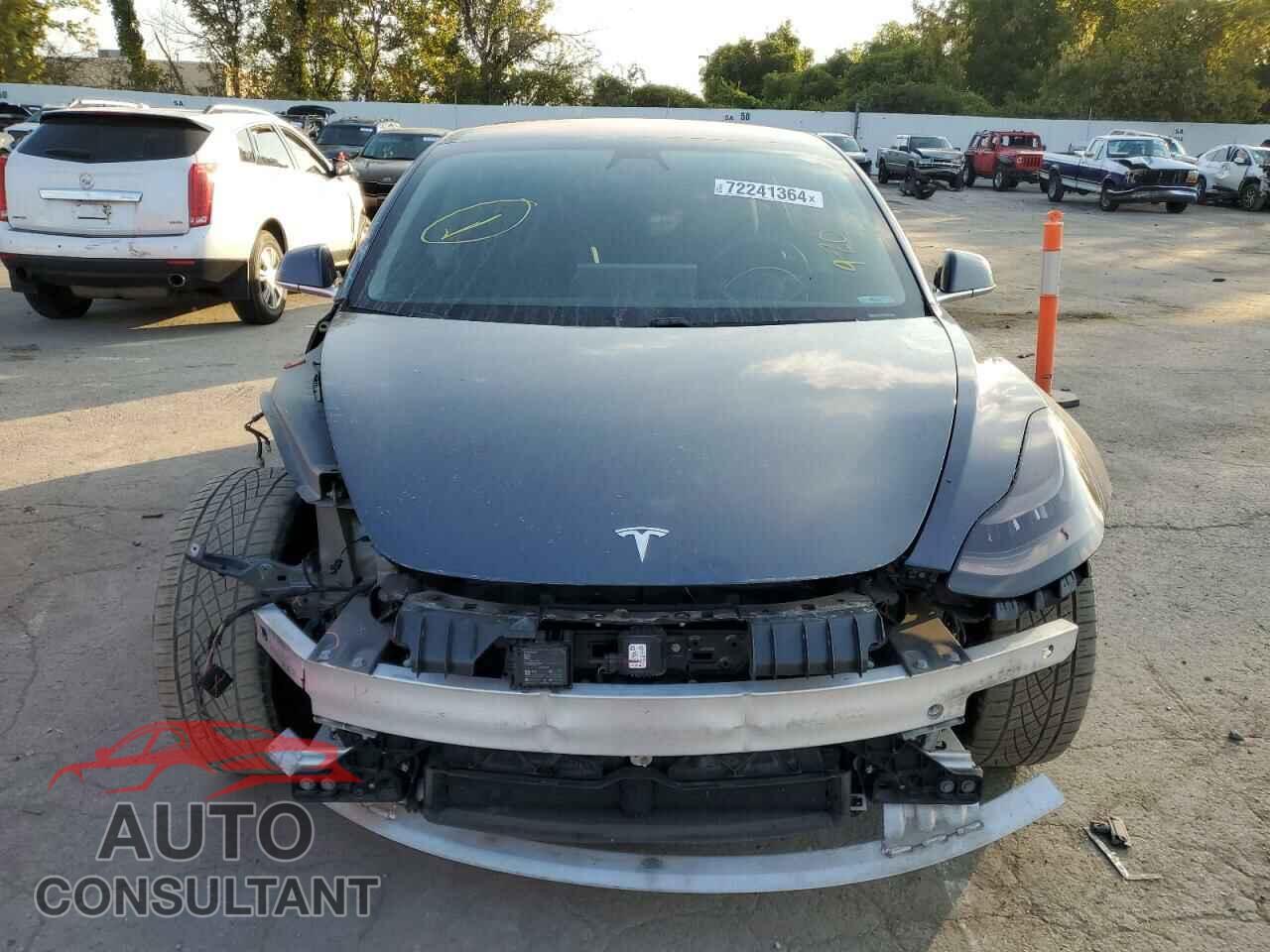 TESLA MODEL 3 2018 - 5YJ3E1EA7JF025793