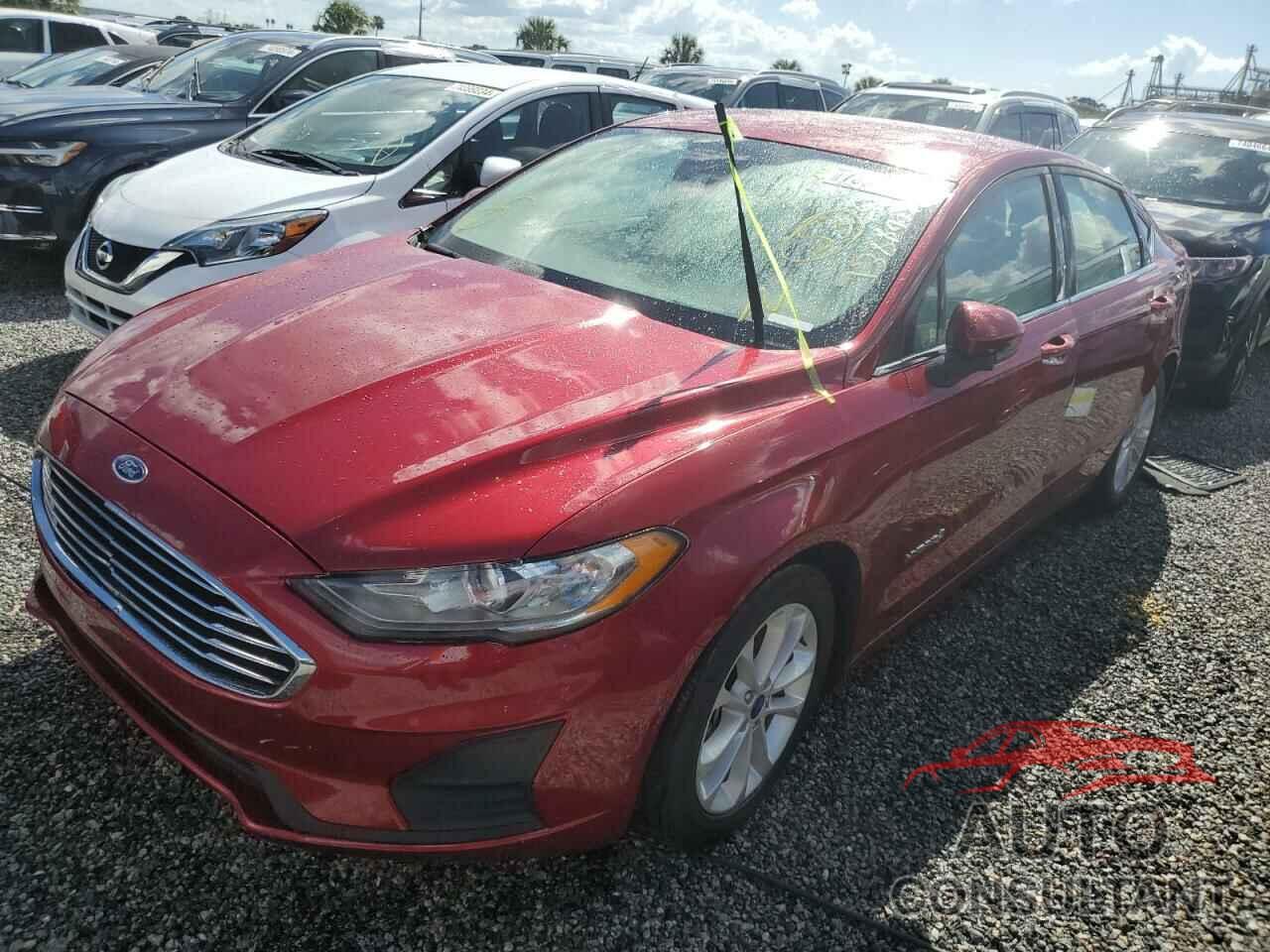 FORD FUSION 2019 - 3FA6P0LU0KR189729