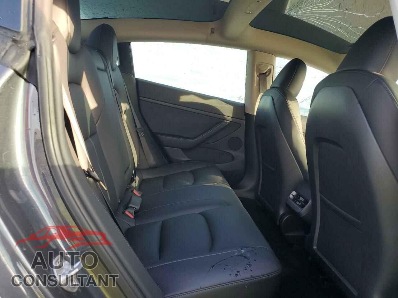 TESLA MODEL 3 2023 - 5YJ3E1EA6PF682531
