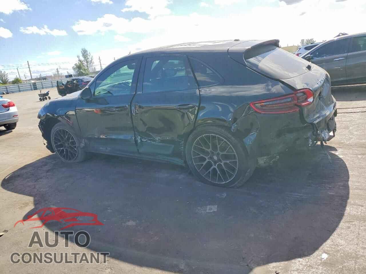 PORSCHE MACAN 2018 - WP1AA2A54JLB02617