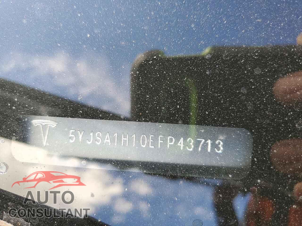 TESLA MODEL S 2014 - 5YJSA1H10EFP43713