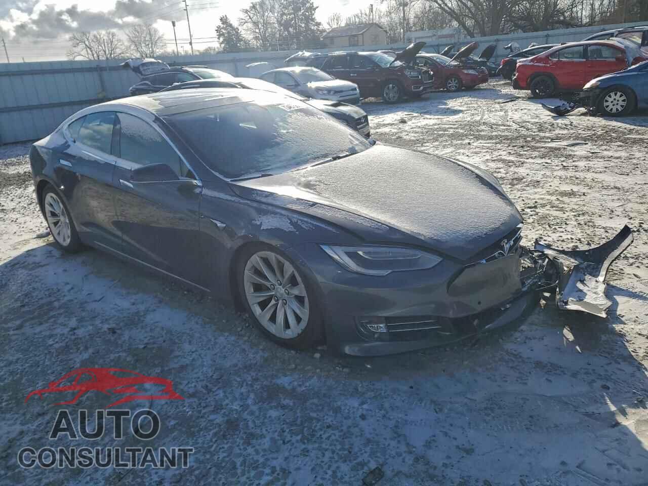 TESLA MODEL S 2017 - 5YJSA1E21HF189888