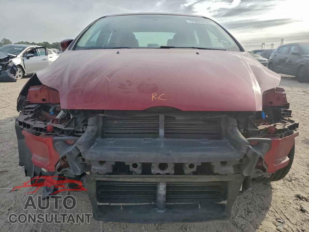 FORD FOCUS 2014 - 1FADP3F23EL430124