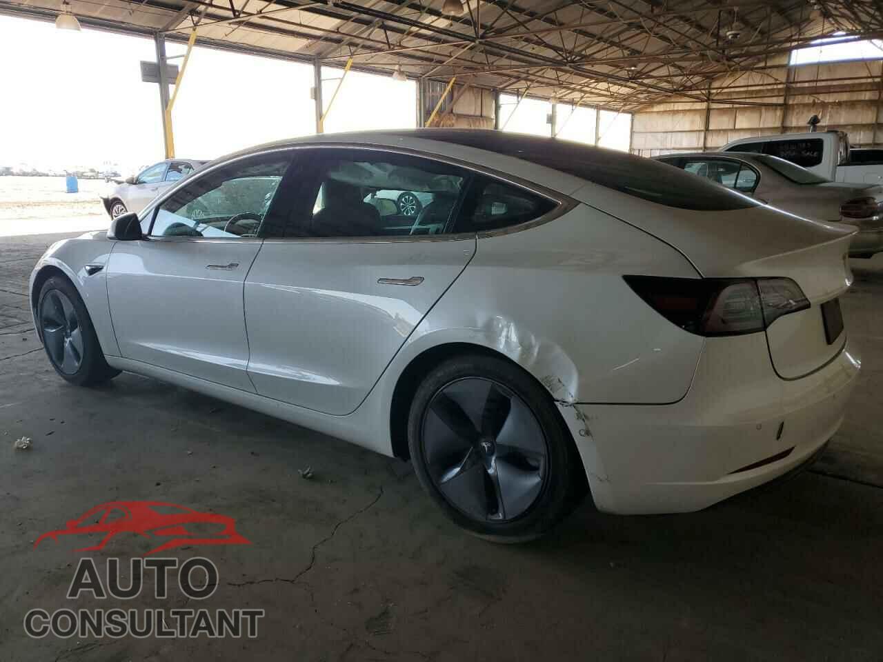 TESLA MODEL 3 2019 - 5YJ3E1EA5KF310252