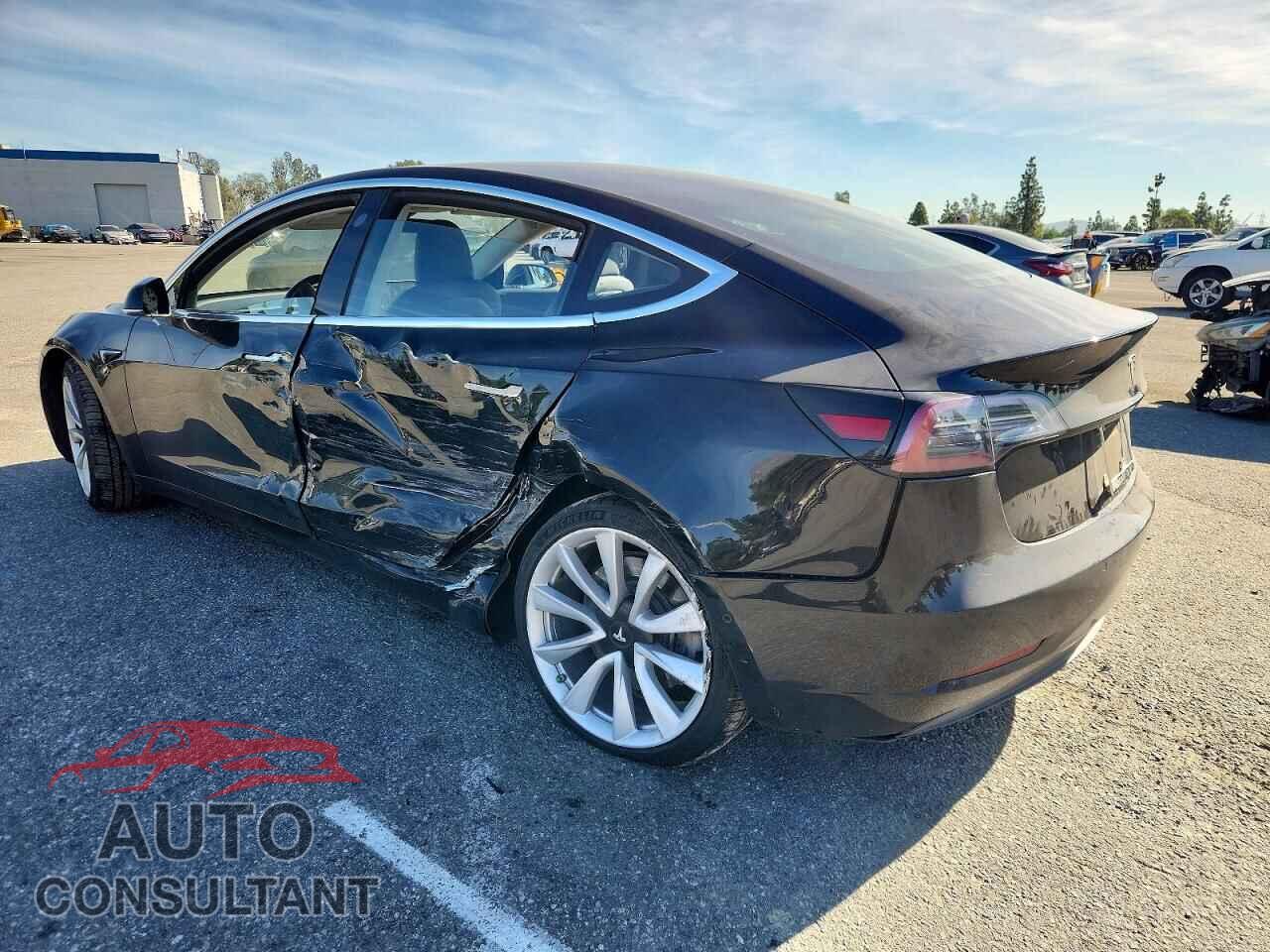 TESLA MODEL 3 2018 - 5YJ3E1EA8JF108827