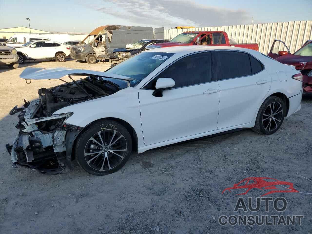 TOYOTA CAMRY 2020 - 4T1G11AK4LU964160