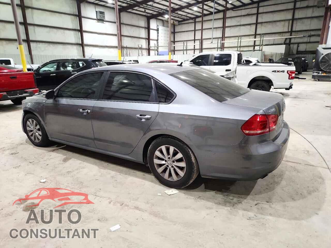 VOLKSWAGEN PASSAT 2012 - 1VWAP7A33CC094604