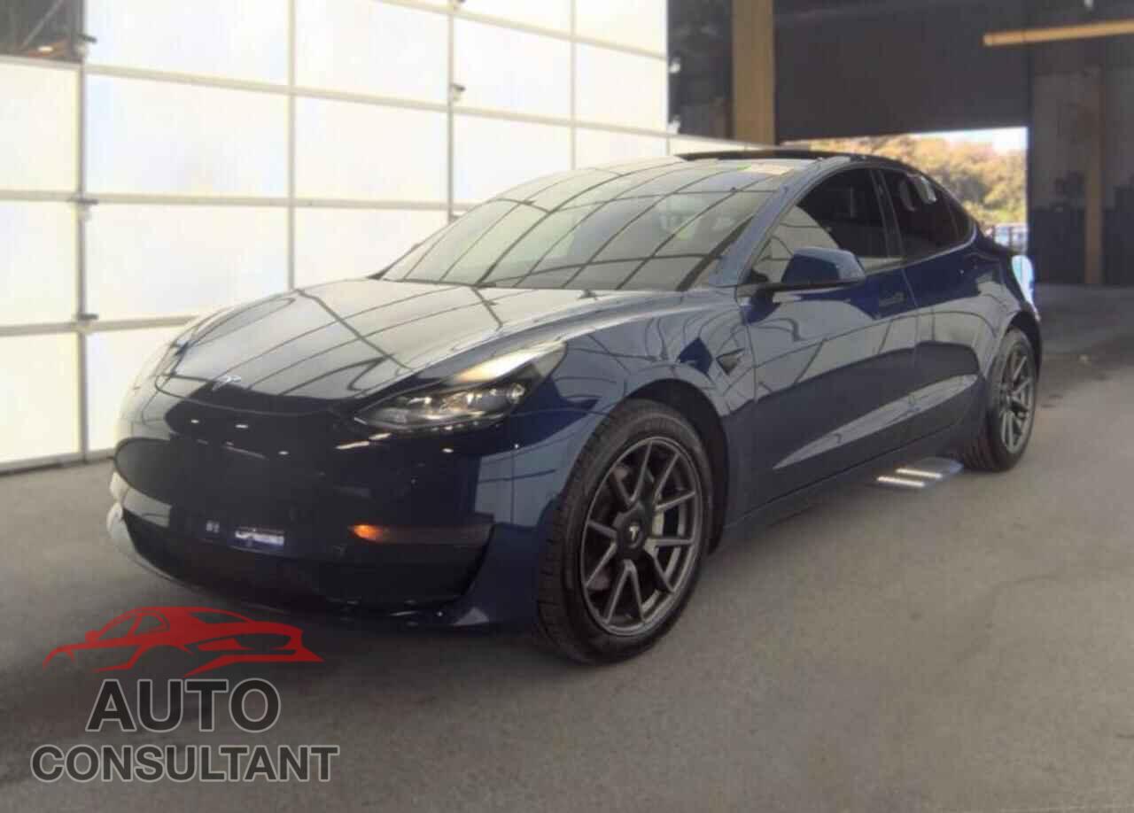 TESLA MODEL 3 2021 - 5YJ3E1EA9MF090469