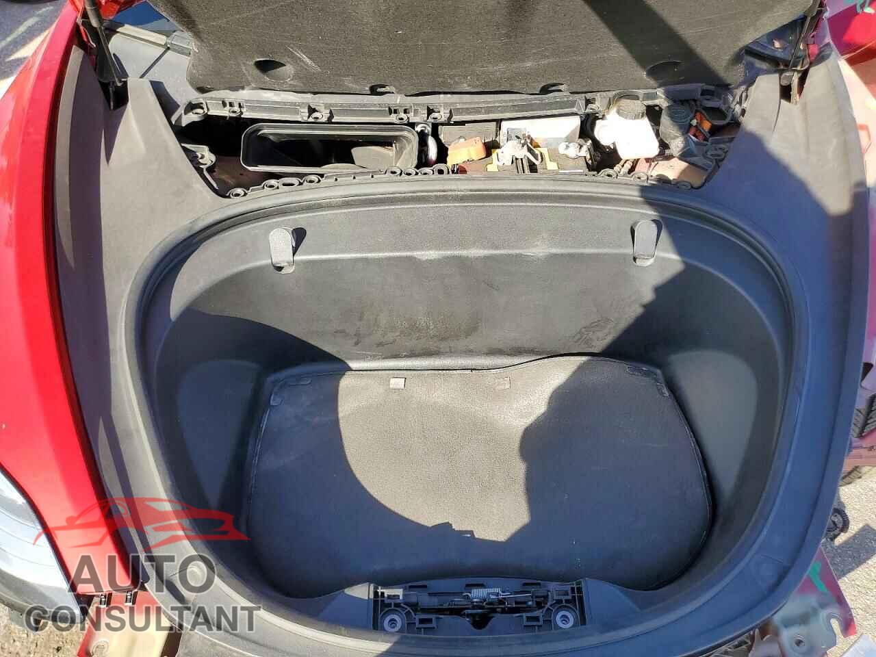 TESLA MODEL 3 2018 - 5YJ3E1EA3JF022275