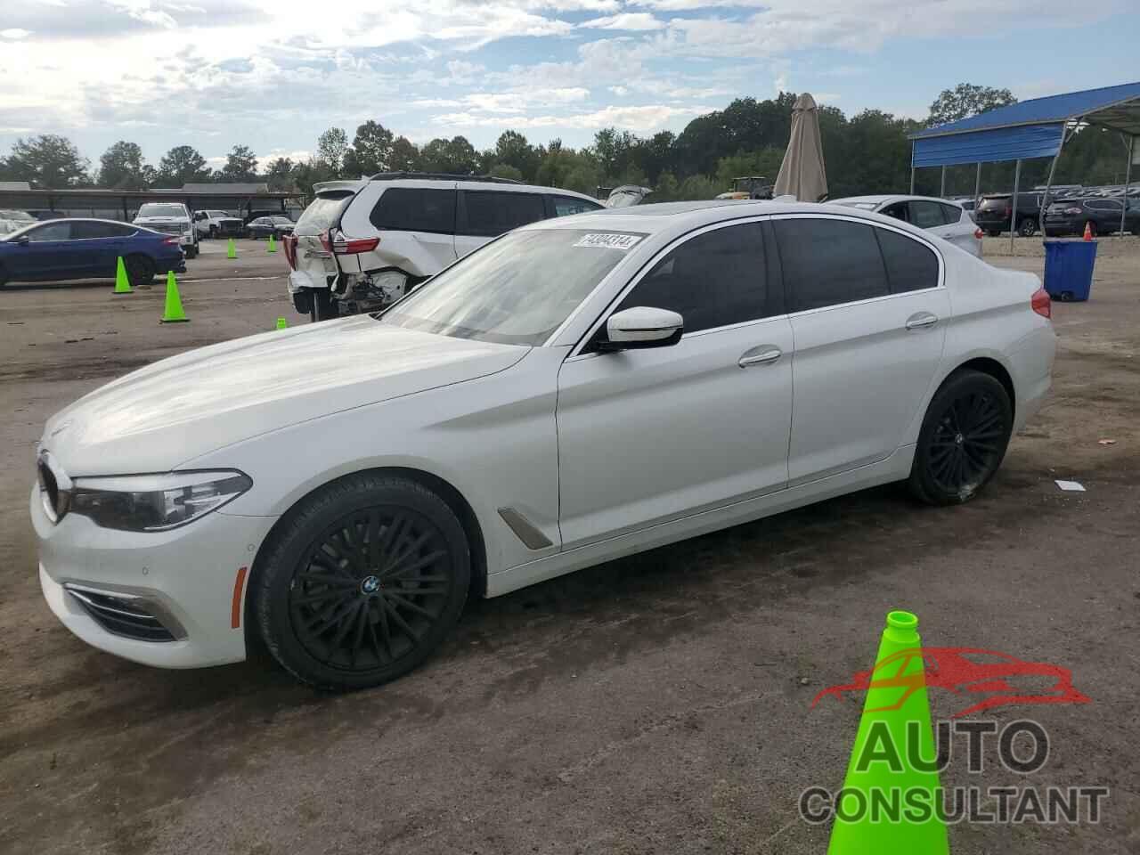 BMW 5 SERIES 2017 - WBAJA5C33HG896864