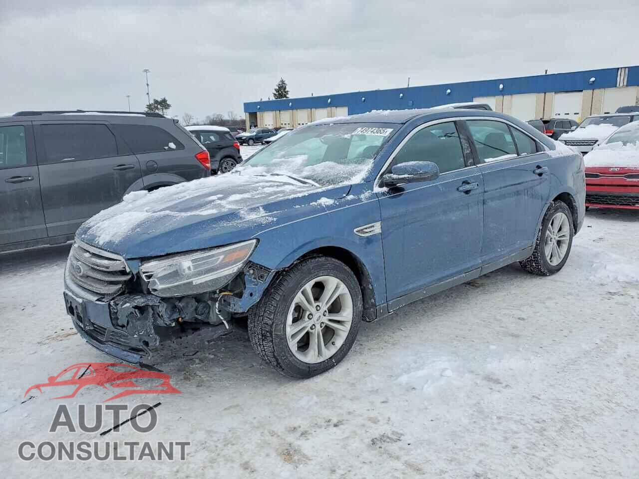 FORD TAURUS 2018 - 1FAHP2E85JG136518