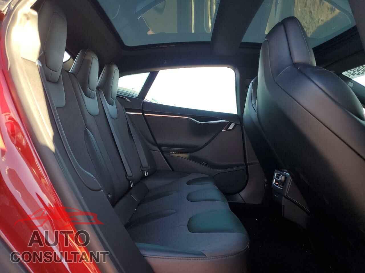 TESLA MODEL S 2017 - 5YJSA1E27HF206449