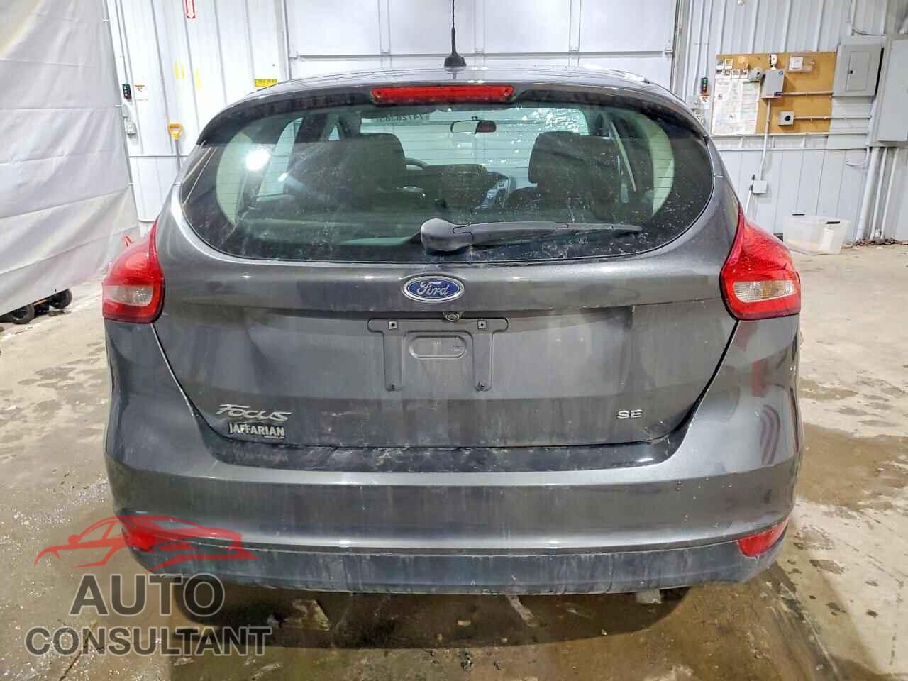 FORD FOCUS 2016 - 1FADP3K26GL227950